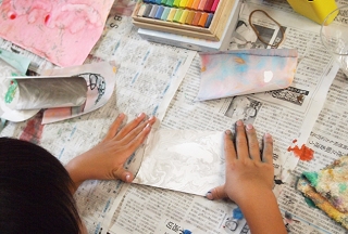 おっ!美しい墨流しができましたネ♪