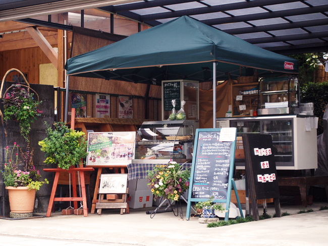 「マルシェ&キッチン」風景